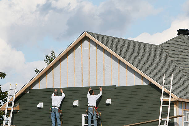 Professional Siding Contractor technician working in Union, NJ